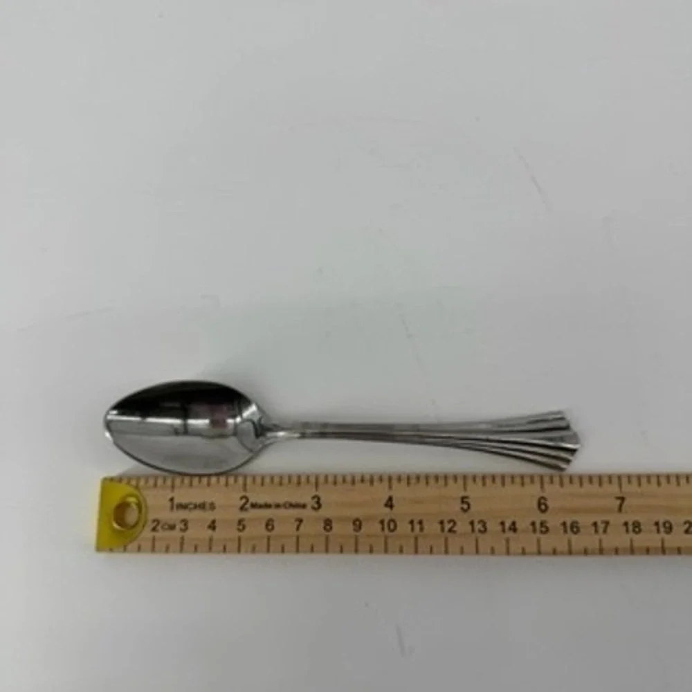 1847 Rogers Bros Silverplate Teaspoon Flared Ribbed Handle Korea 6 Inch